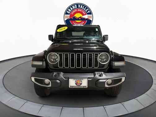 2024 Jeep Wrangler 4-Door Sahara 4x4