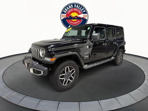2024 Jeep Wrangler 4-Door Sahara 4x4