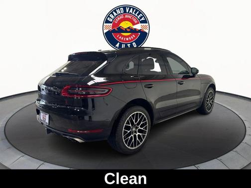 2018 Porsche Macan Turbo
