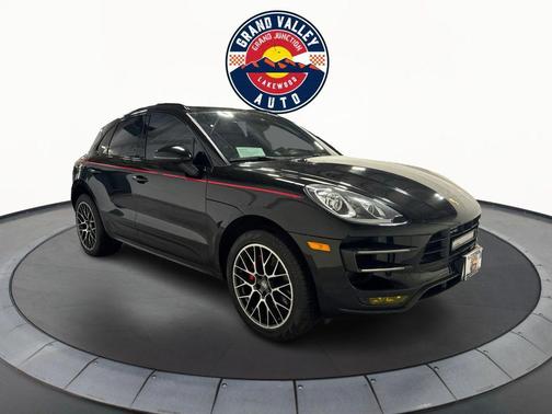 2018 Porsche Macan Turbo