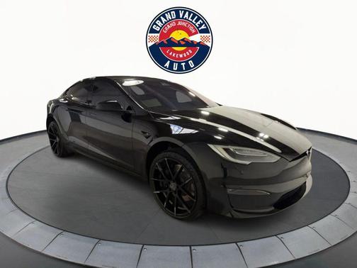 2021 Tesla Model S Plaid