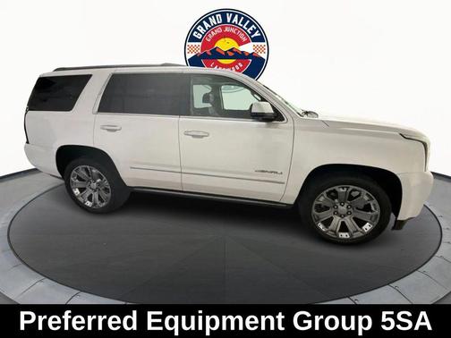 White Frost Tricoat 2017 GMC Yukon Denali