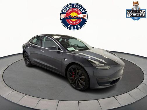 2020 Tesla Model 3 Performance