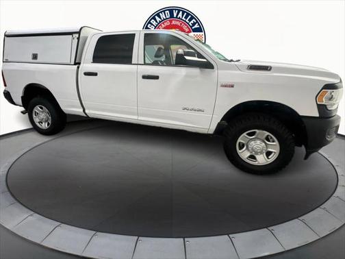 2020 RAM 2500 Tradesman Crew Cab 4X4 6'4' Box