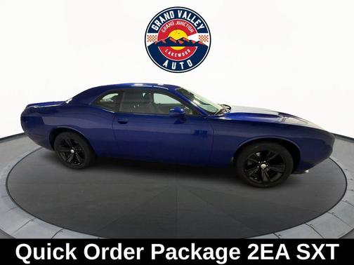 2020 Dodge Challenger SXT