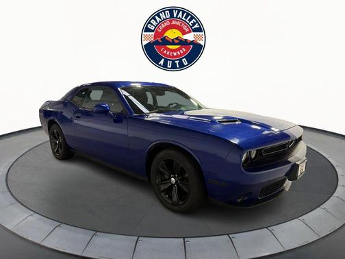2020 Dodge Challenger SXT