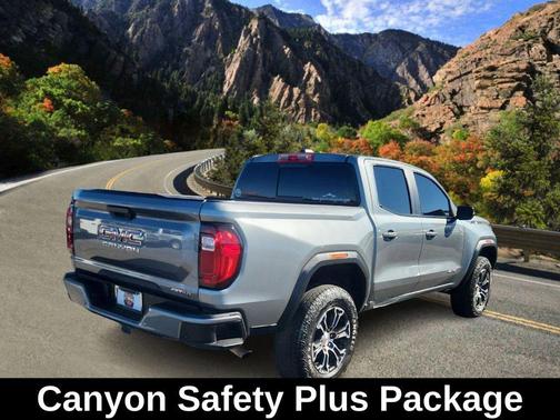 2023 GMC Canyon AT4
