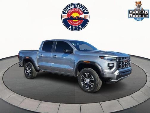 2023 GMC Canyon AT4