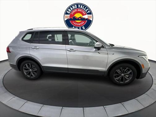 2024 Volkswagen Tiguan 2.0T SE 4MOTION