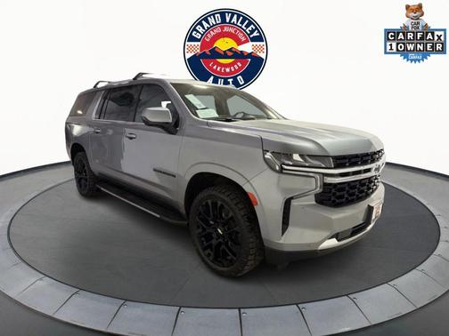 2023 Chevrolet Suburban LS