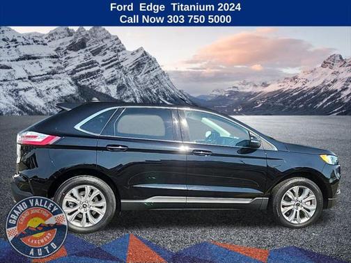 2024 Ford Edge Titanium