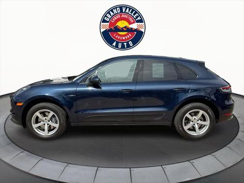 2021 Porsche Macan Base