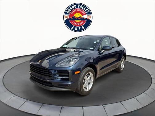 2021 Porsche Macan Base