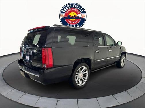 2014 Cadillac Escalade ESV Platinum Edition