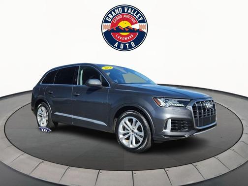 Samurai Gray Metallic 2021 Audi Q7 55 Premium Plus