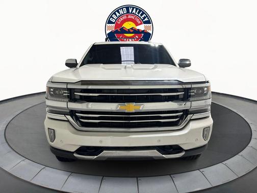 2017 Chevrolet Silverado 1500 High Country