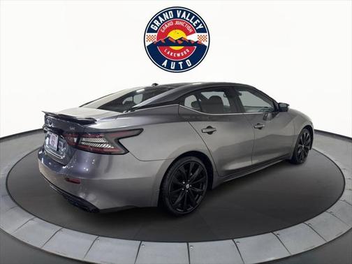 2022 Nissan Maxima SR