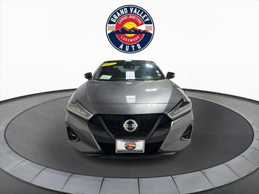 2022 Nissan Maxima SR