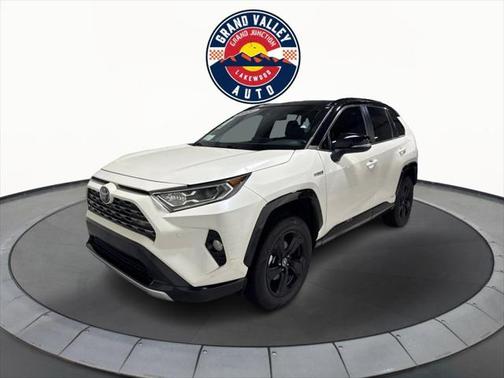 2021 Toyota RAV4 Hybrid SE