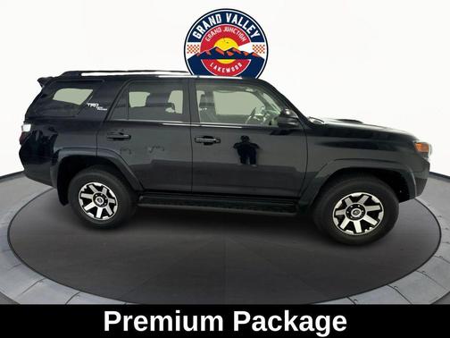 2024 Toyota 4Runner TRD Off Road