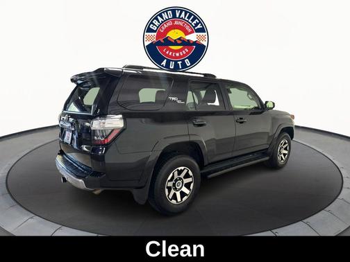 2024 Toyota 4Runner TRD Off Road