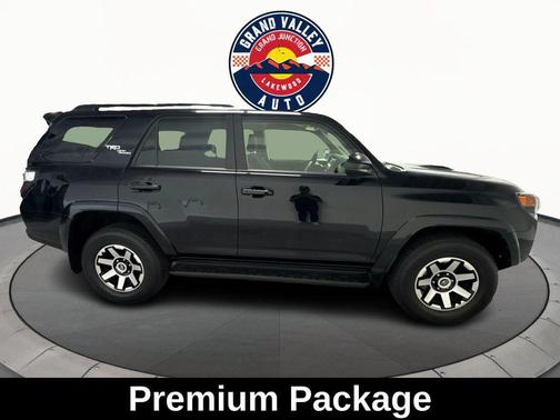 2024 Toyota 4Runner TRD Off Road
