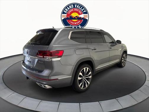 2022 Volkswagen Atlas 3.6L SEL Premium