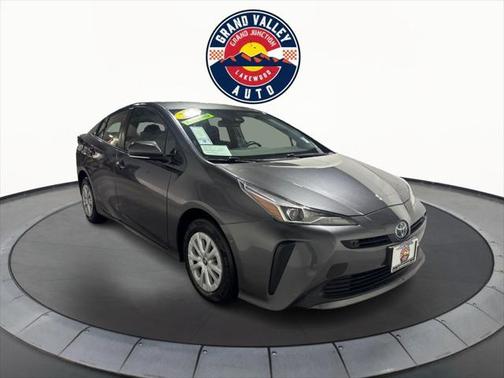 2019 Toyota Prius LE