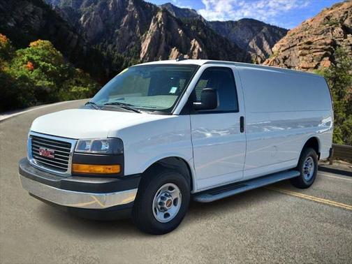 2022 GMC Savana 2500 Work Van