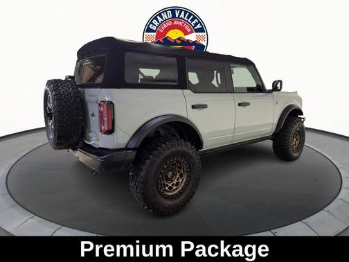 2021 Ford Bronco Badlands