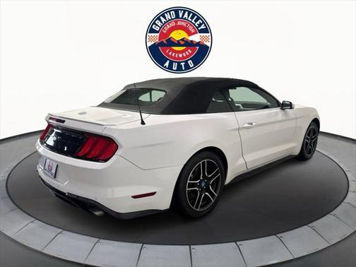 2022 Ford Mustang EcoBoost Premium