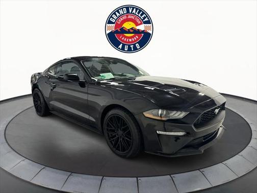 2022 Ford Mustang EcoBoost