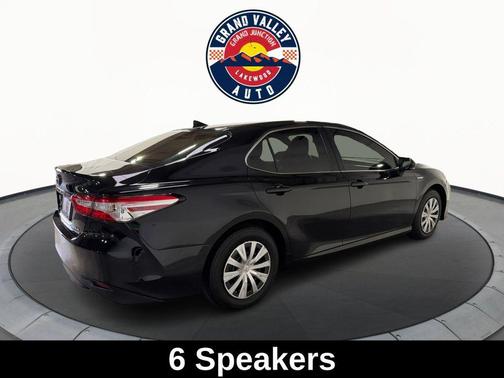 2019 Toyota Camry Hybrid LE