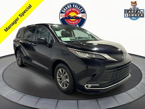 2023 Toyota Sienna XLE 7 Passenger