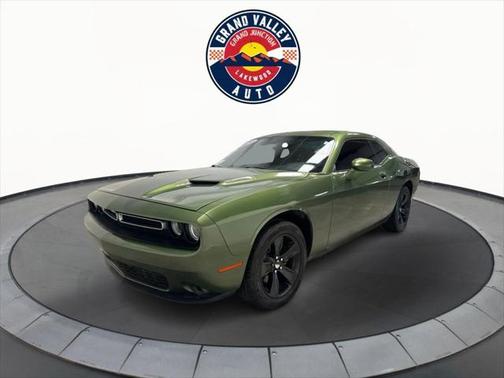 2020 Dodge Challenger SXT