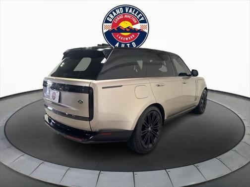 2023 Land Rover Range Rover First Edition