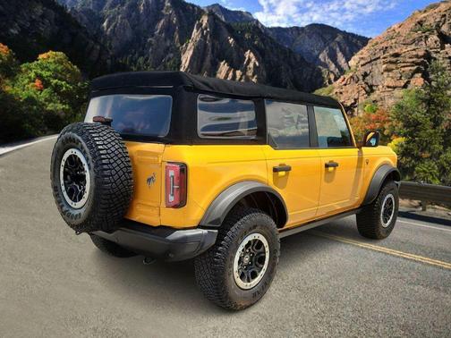 2022 Ford Bronco Badlands