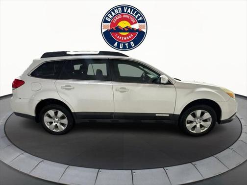 2010 Subaru Outback 2.5 i Premium