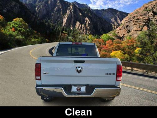 2016 RAM 1500 SLT