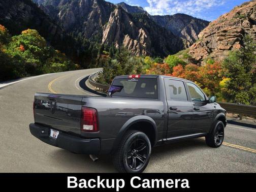 2024 RAM 1500 Classic Warlock Crew Cab 4x4 5'7' Box