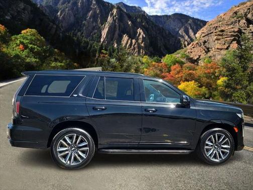 2023 Cadillac Escalade Sport