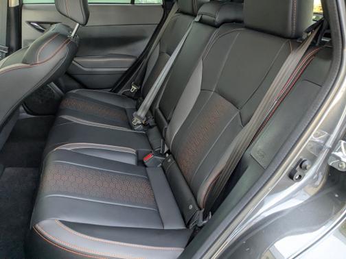 MAGNETITE GRAY PEARL 2026 Subaru Crosstrek Limited