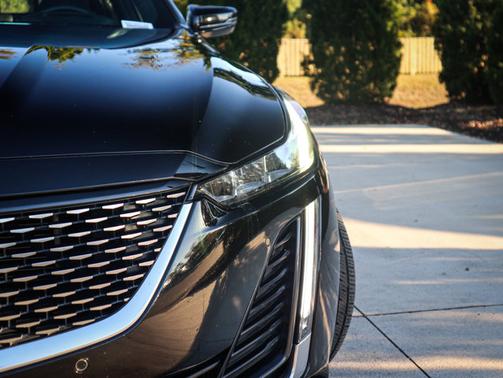 2022 Cadillac CT5 Premium Luxury