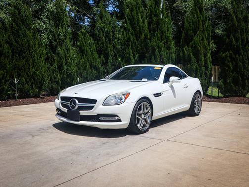 2015 Mercedes-Benz SL-Class SLK250
