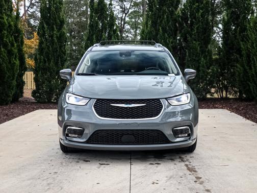 2021 Chrysler Pacifica Hybrid Touring L