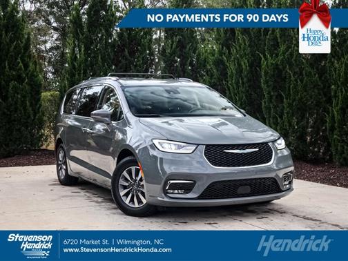 2021 Chrysler Pacifica Hybrid Touring L