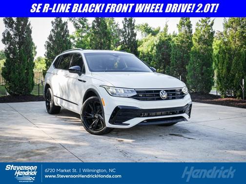 2023 Volkswagen Tiguan SE R-Line Black