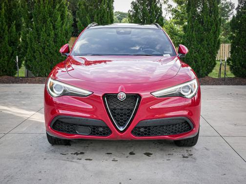 2022 Alfa Romeo Stelvio Ti