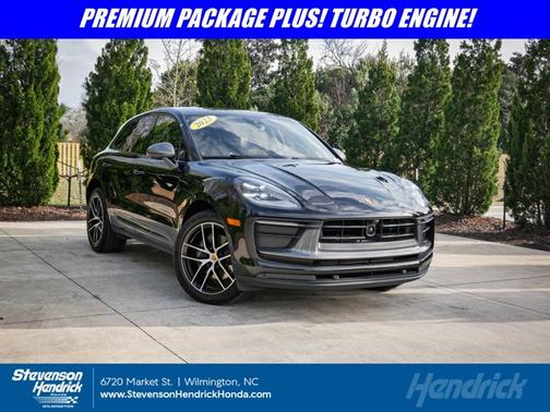 2023 Porsche Macan T