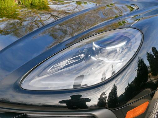 2023 Porsche Macan T